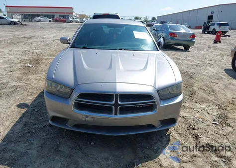 2013 Dodge Charger Se from USA, damaged, VIN 2C3CDXBG9DH623787